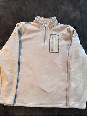 Under Armor LG Men's Light Gray Half-Zip Fleece Pullover with Chest Pocket